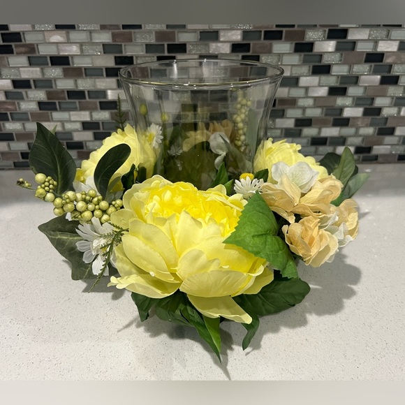 Vibrant Yellow and Green Floral Vase Accent - Picture 2 of 12